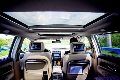 車載頭枕類觸摸顯示屏案例 車載頭枕類觸摸顯示屏案例