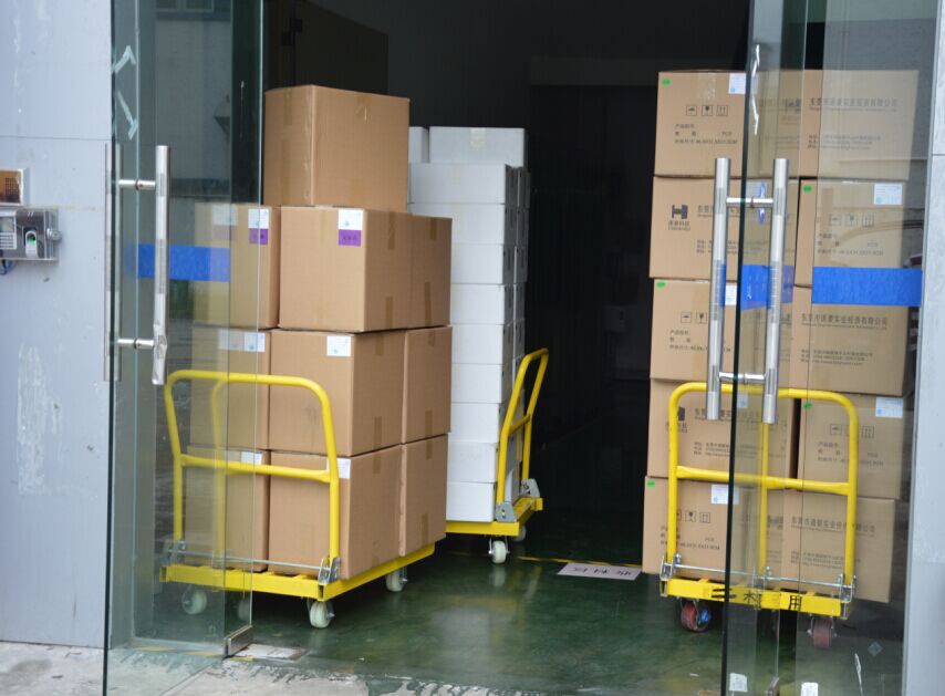 觸摸顯示屏廠家 觸摸顯示屏廠家