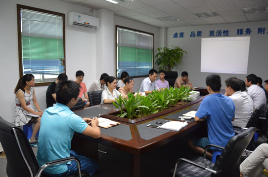 通豪車載觸摸顯示屏內(nèi)部培訓(xùn)會(huì) 通豪車載觸摸顯示屏內(nèi)部培訓(xùn)會(huì)